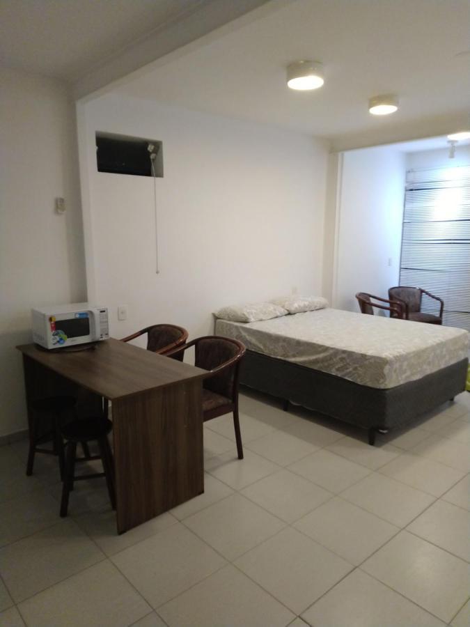 Ferienwohnung Residencial 700 - Estudio Terreo Balneário Camboriú Exterior foto